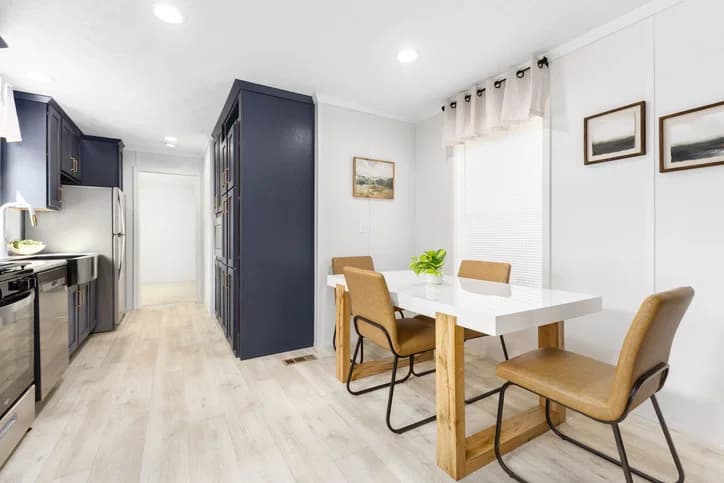 Mimas kitchen home features