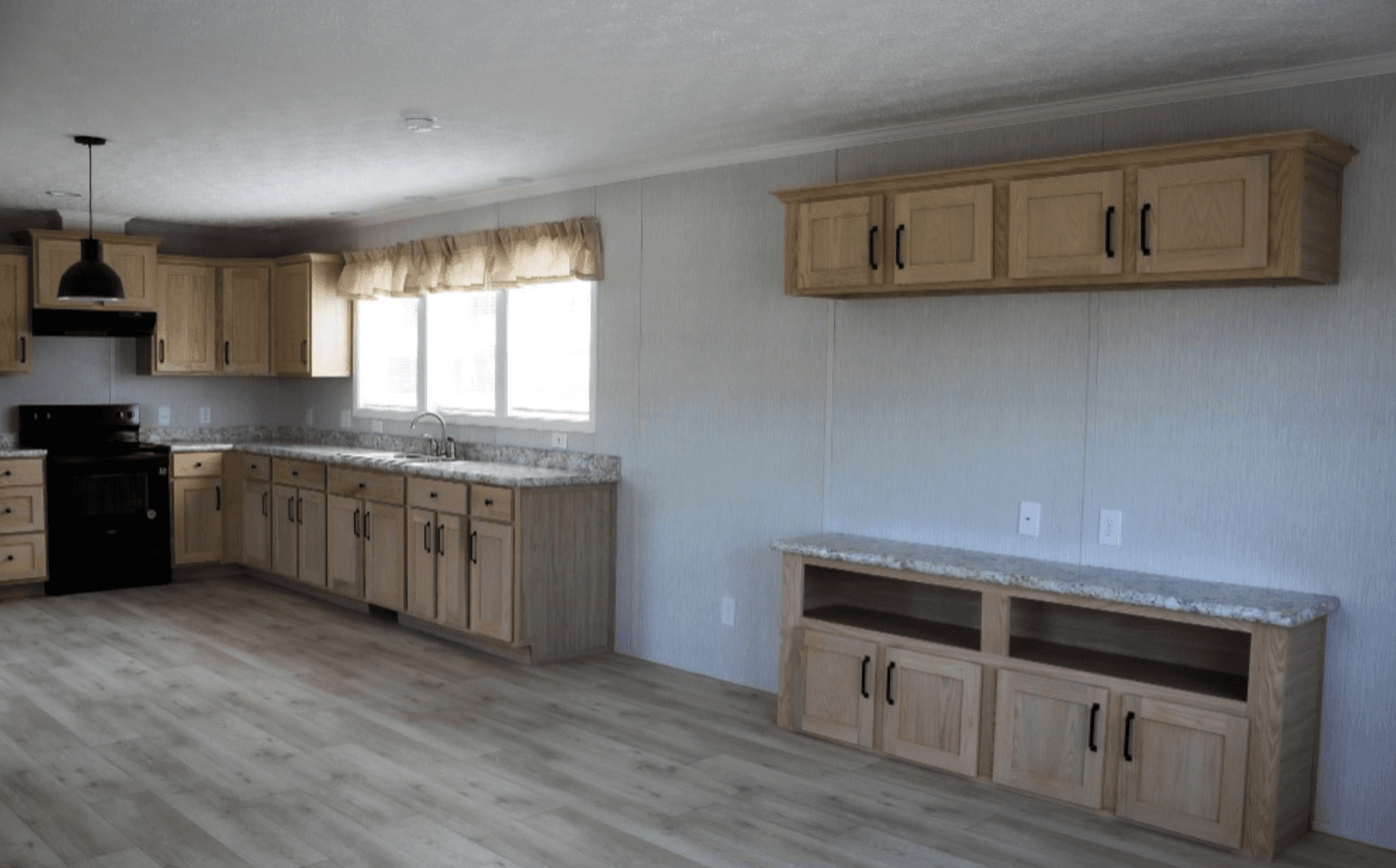 442 kitchen home features