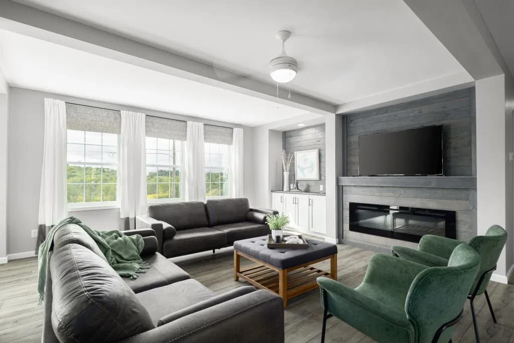 Ultra ranch interior home features