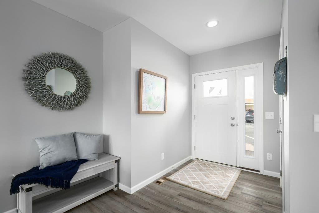 Ultra ranch 2p2409-x ev interior home features