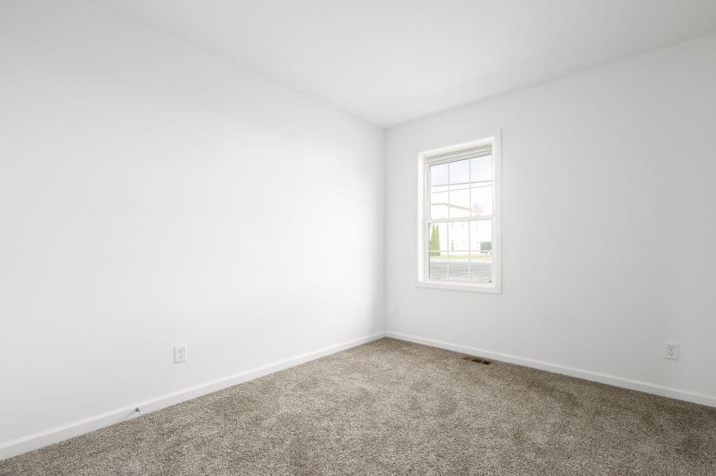 Ultra ranch 2p2409-x ev bedroom home features