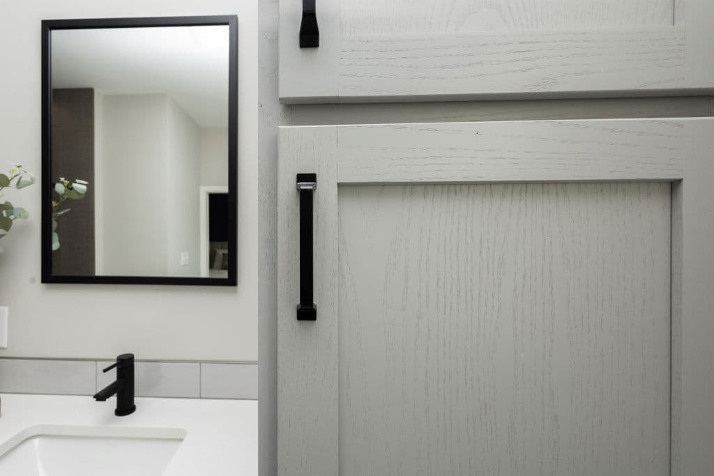 Pinecrest elite modular pgm5008-p bathroom home features