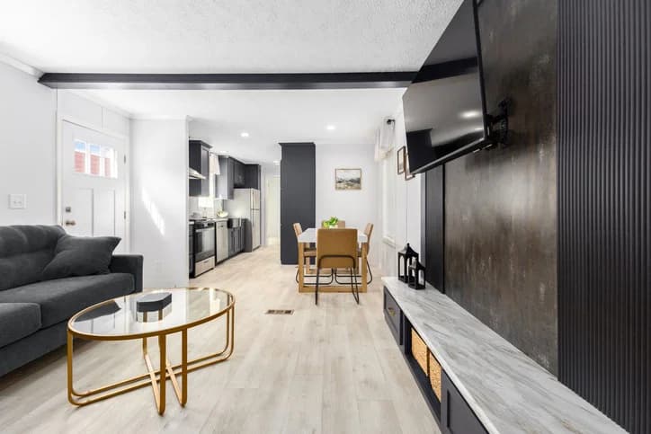 Mimas interior home features