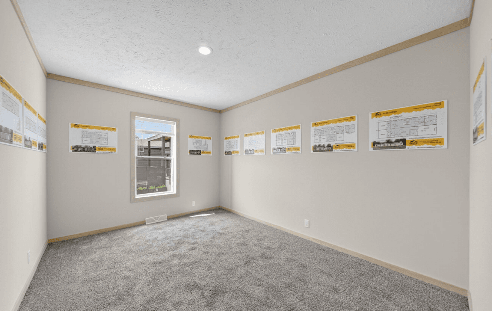 Kodiak 28724x bedroom home features