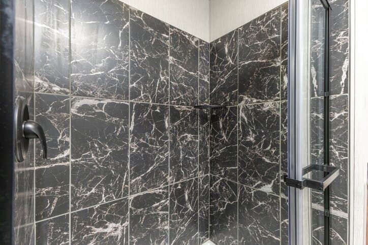 Meissa bathroom home features