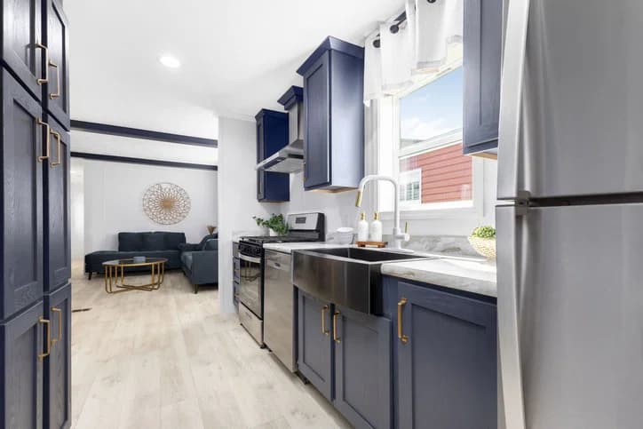 Mimas kitchen home features