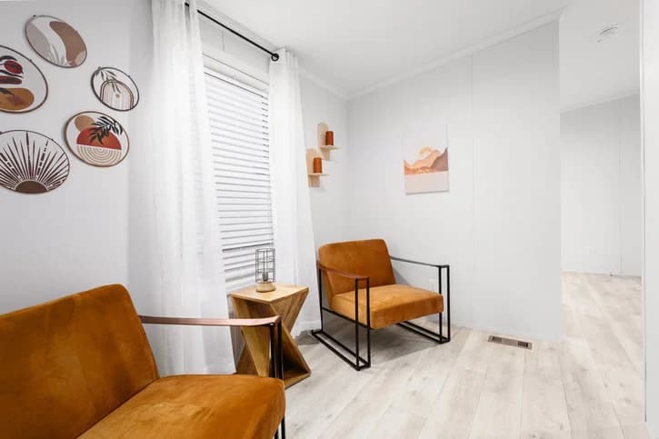 Mintaka interior home features