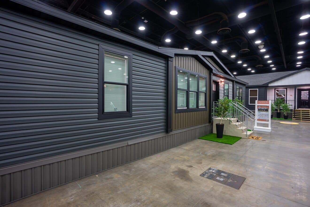 Aura 28644n hero, elevation, and exterior home features