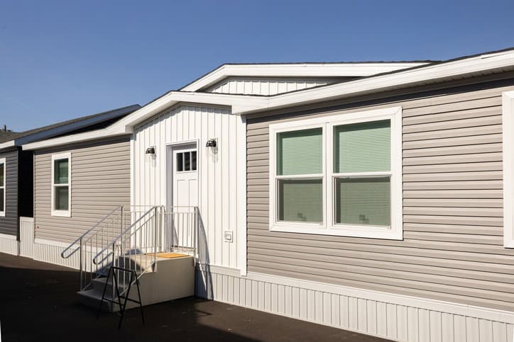 Meissa exterior home features