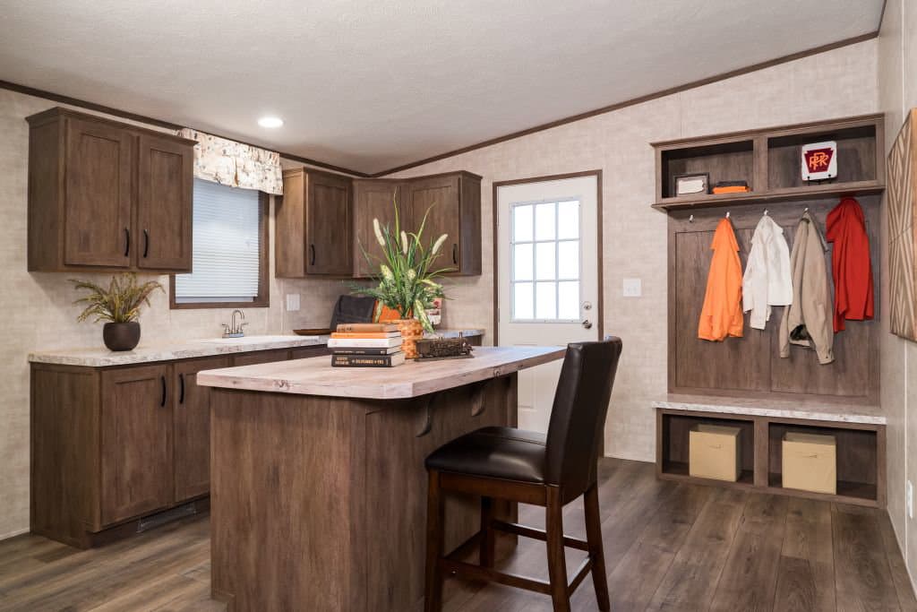 Astro creations ranch 3a2015-p interior home features