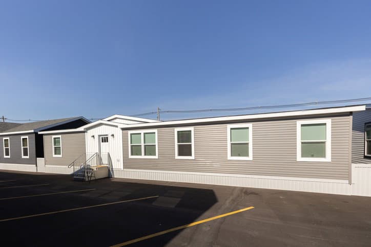 Meissa elevation and exterior home features