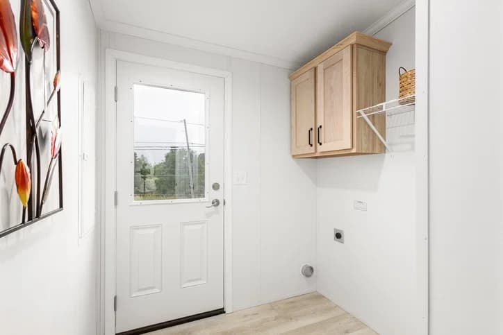Mintaka interior home features