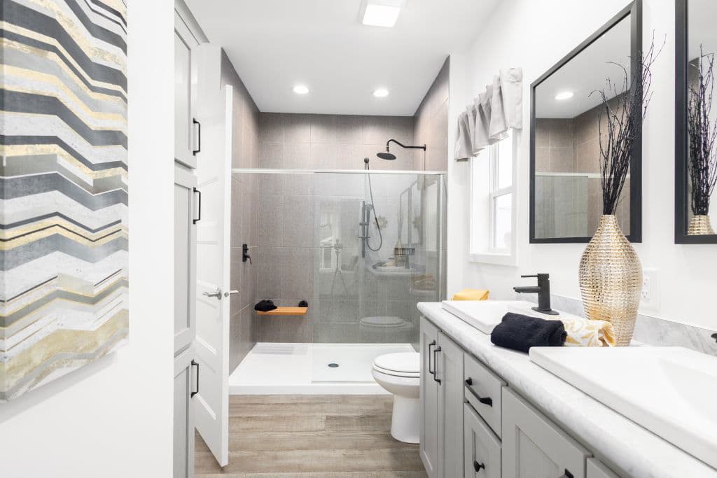 Pinecrest elite modular pgm5009-p bathroom home features