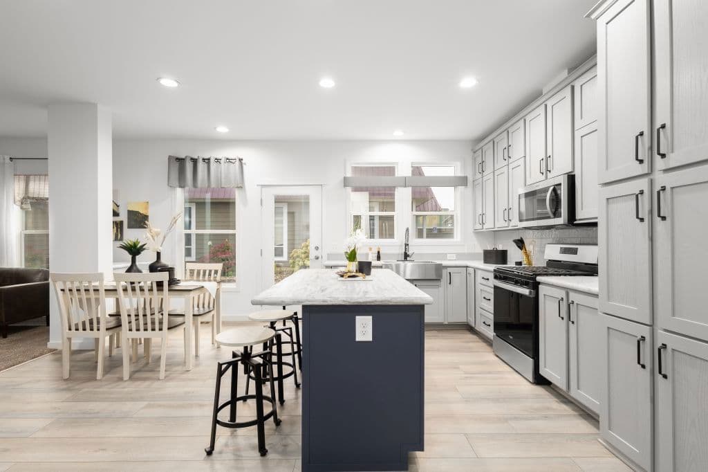 Pinecrest elite modular pgm5009-p kitchen home features