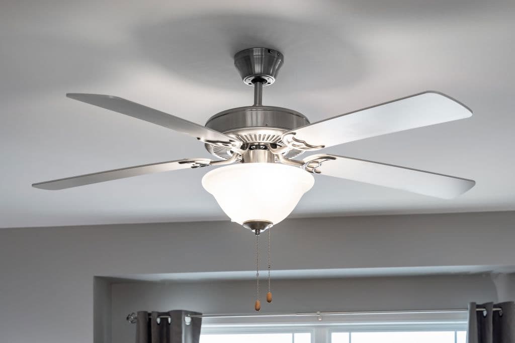 La bella casa ranch 2p2801-r interior home features