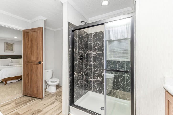 Meissa bathroom home features