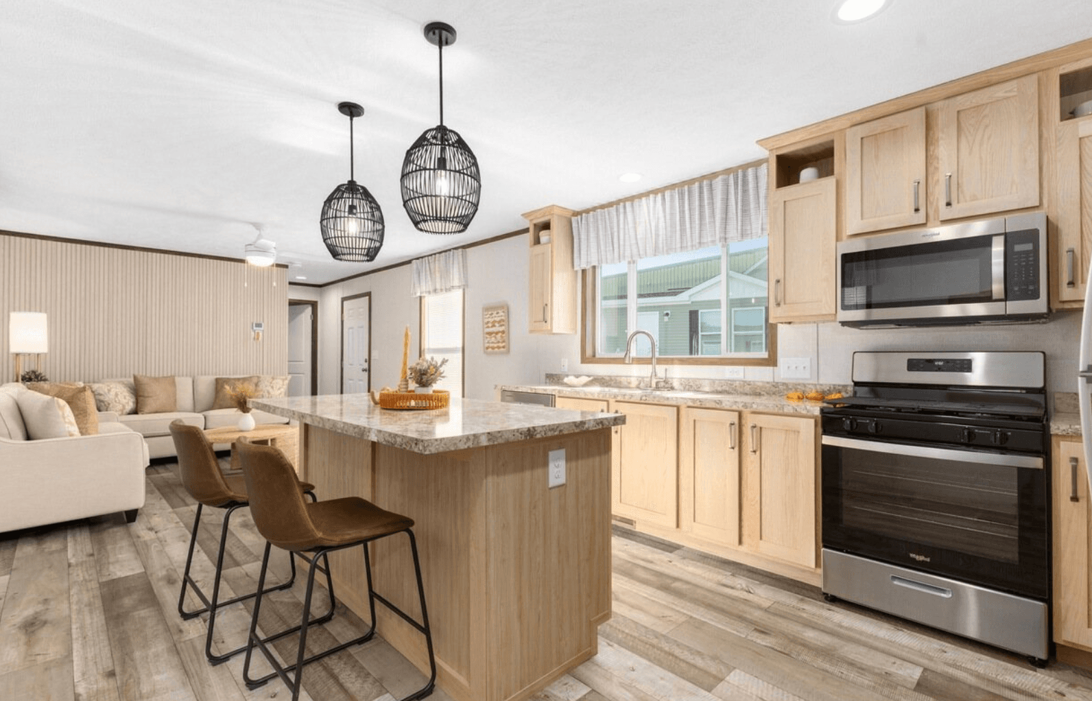 Elite 2  kitchen home features