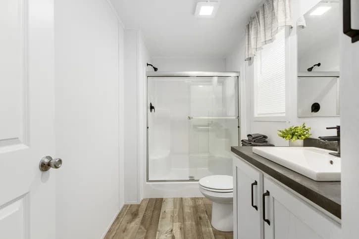 Grand am bathroom home features