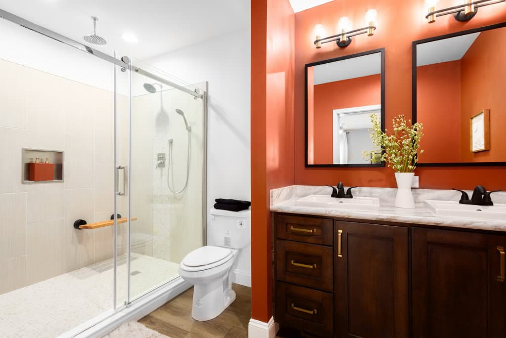 Ultra ranch 2p2460-x bathroom home features