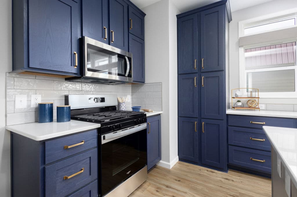 Pinecrest elite modular pgm5008-p kitchen home features