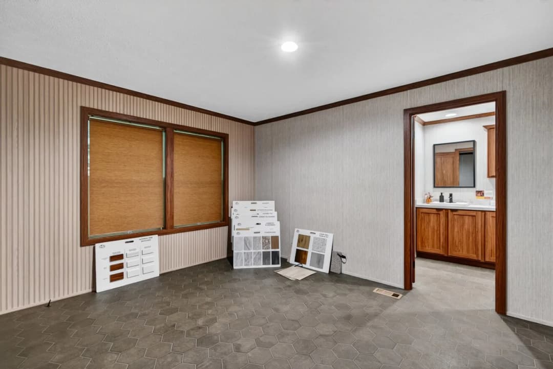 Triton bedroom home features