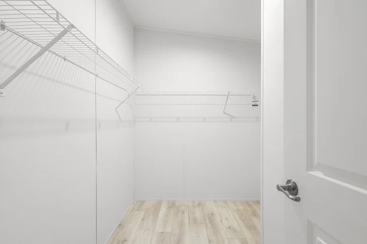 Mintaka interior home features