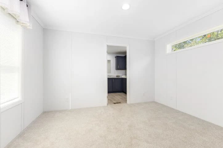Mimas bedroom home features