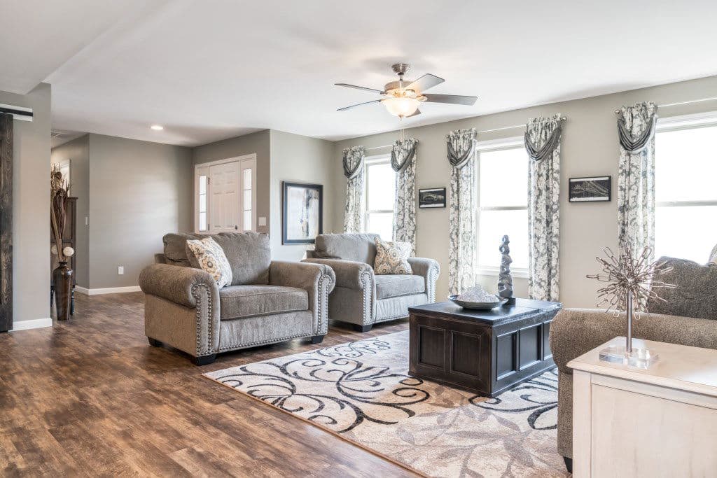 Le fantastique ranch 2p2603-r interior home features