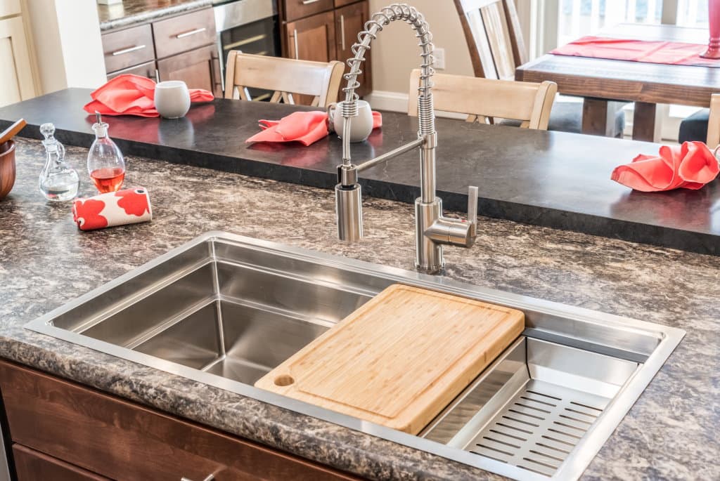 Ultra ranch 2p2403-x kitchen home features