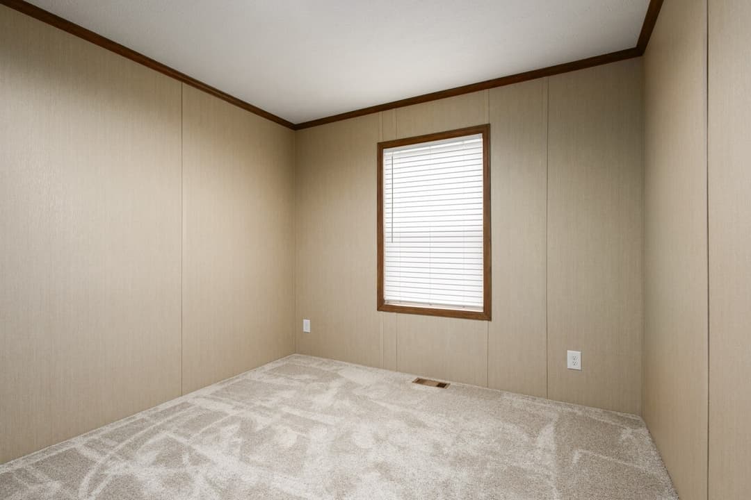 Regulus interior home features