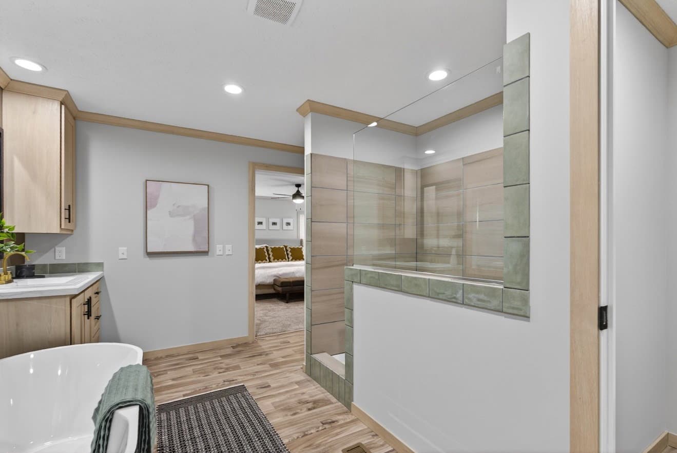 Ignition 32704e bathroom home features