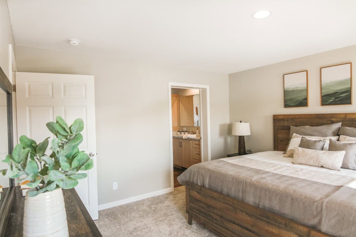 Pennwest limited modular 2p2902-x bedroom home features