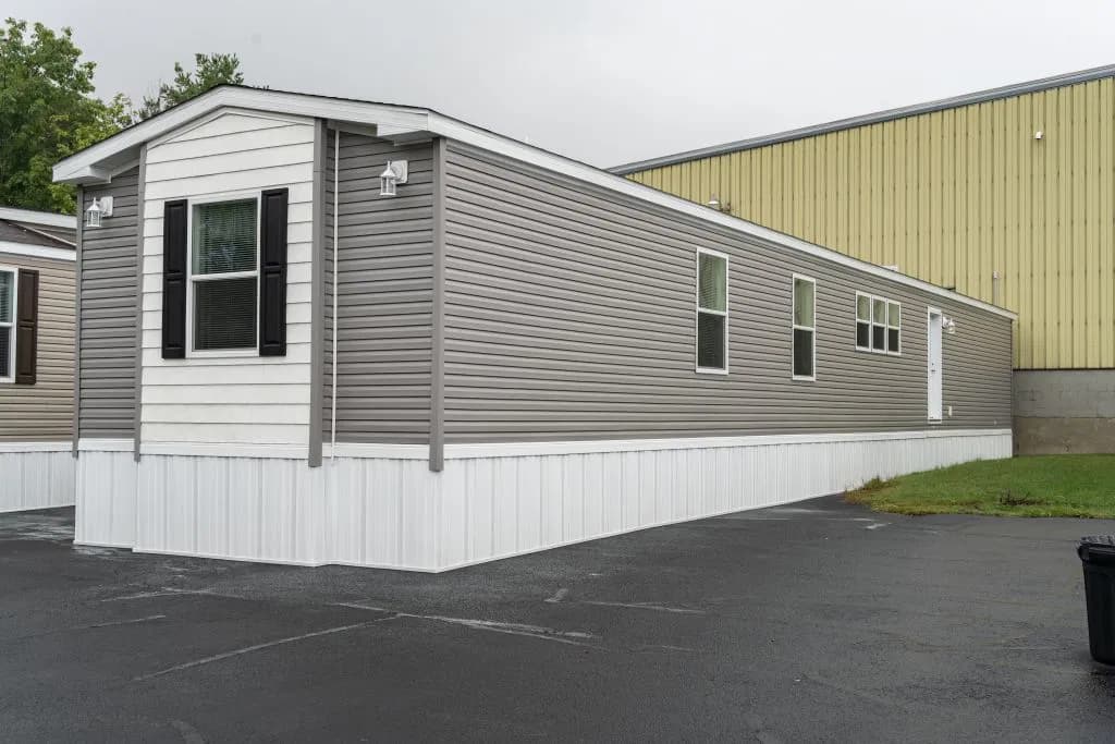 Astro elite singlewide hero and exterior home features