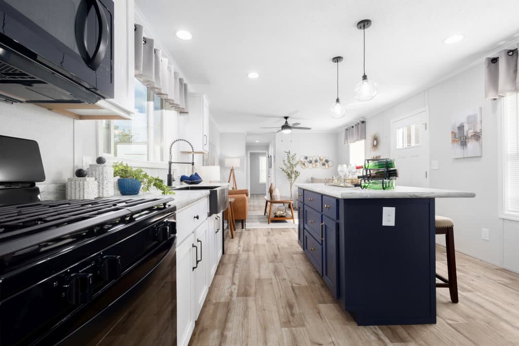 Astro creations singlewide 1a2081-p kitchen home features