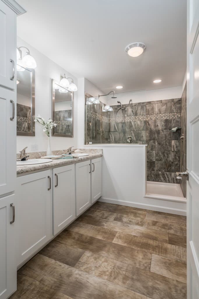 Astro creations ranch 3a2043-v bathroom home features