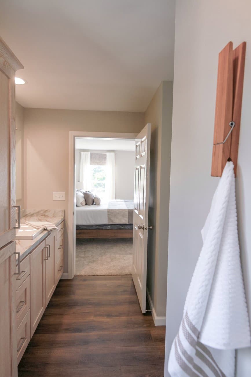 Pennwest limited modular 2p2902-x bathroom home features