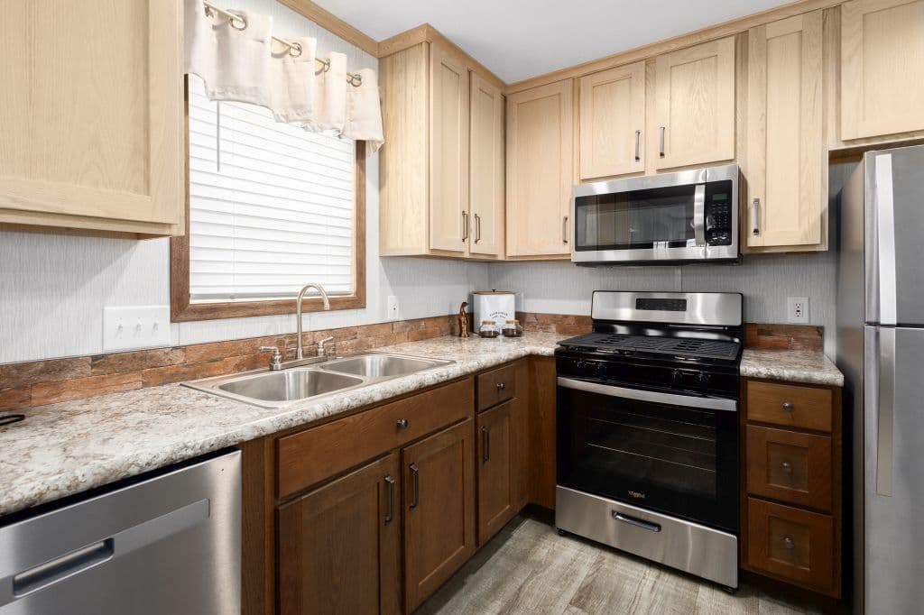 Astro creations singlewide 1a2079-v kitchen home features