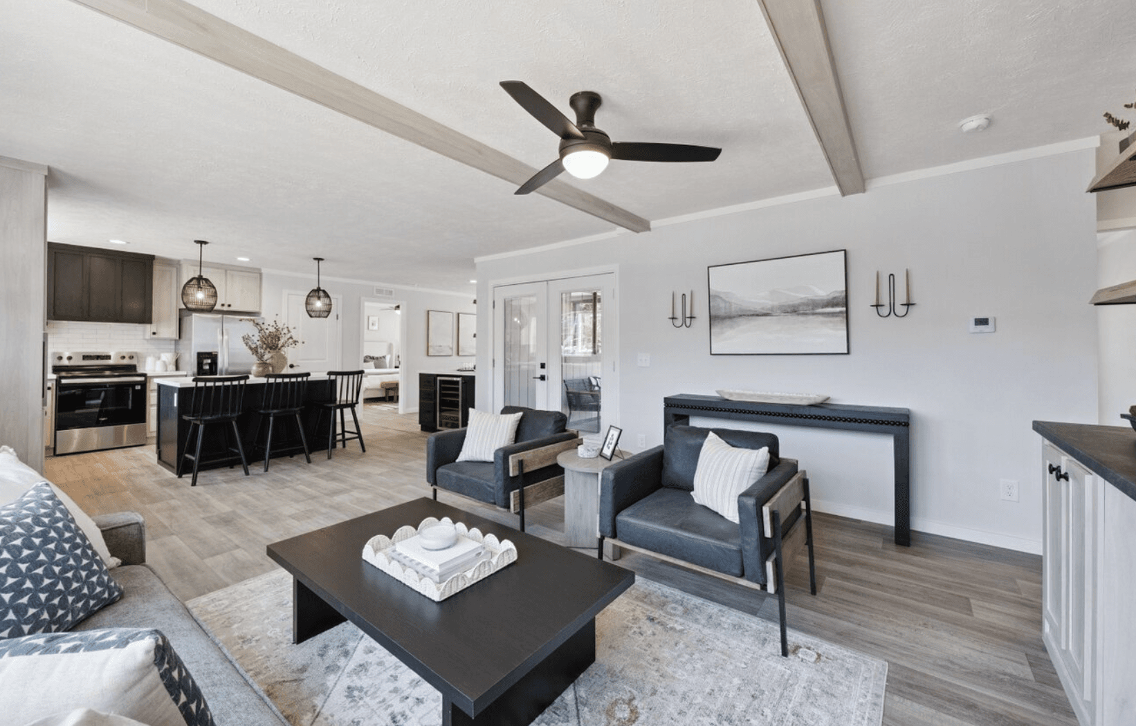 Axis interior home features