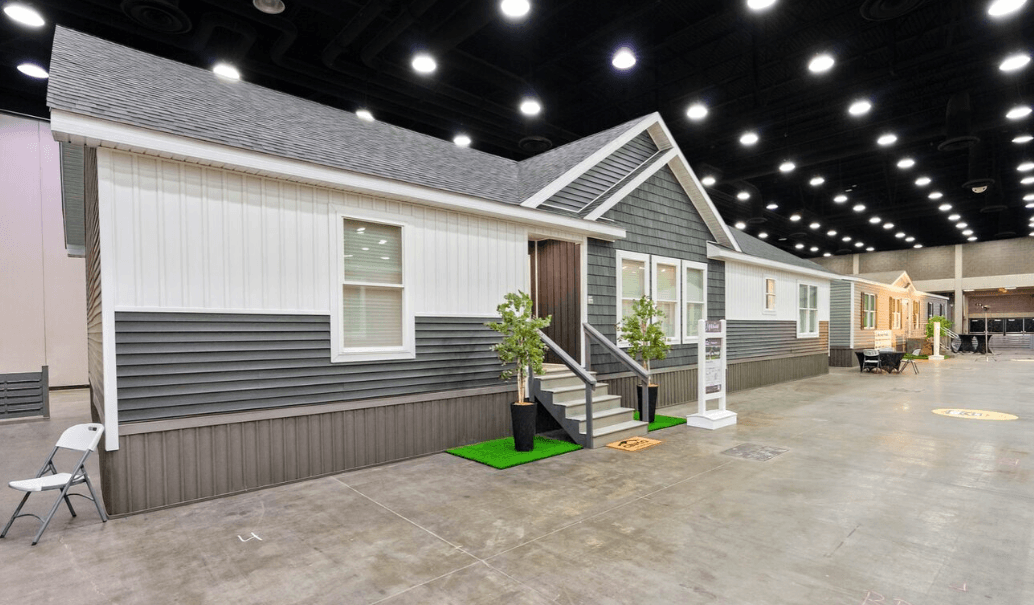 Francisco 4 hero, elevation, and exterior home features