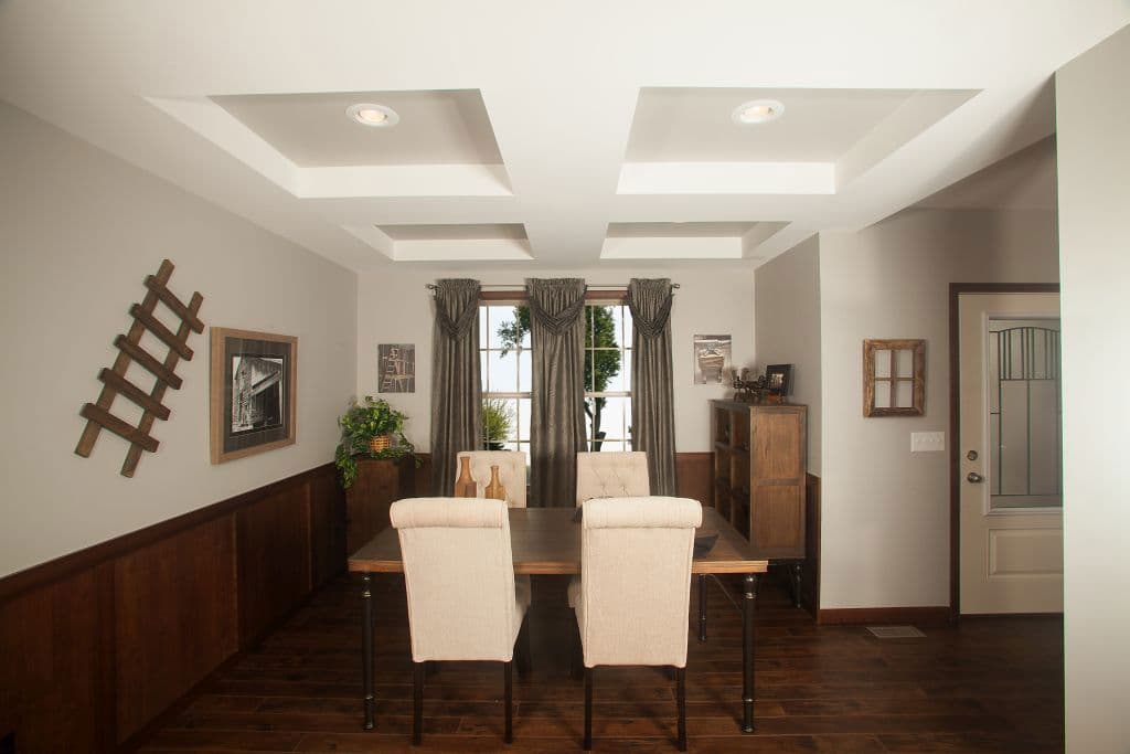 Ultra ranch 2p2402-x interior home features