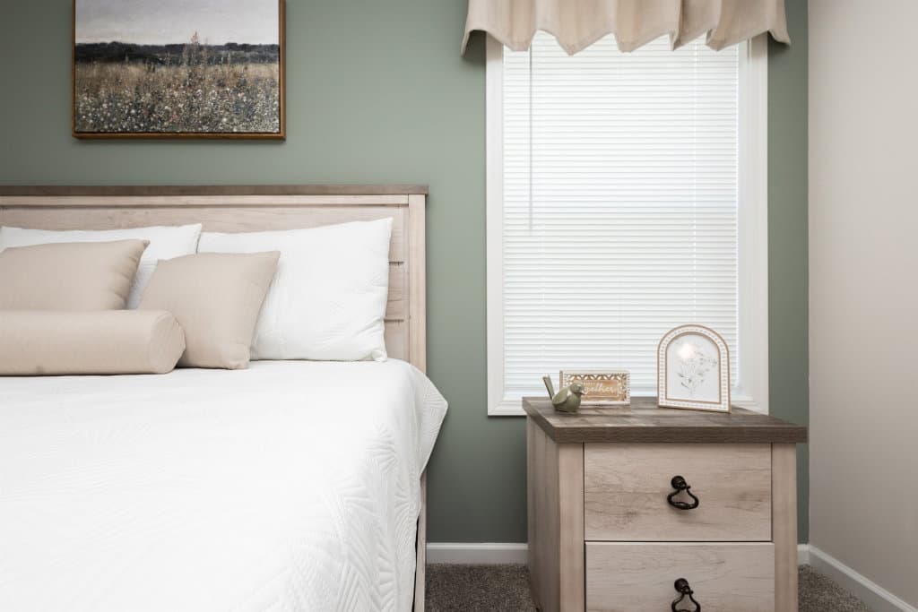 Astro creations ranch 3a2093-p bedroom home features