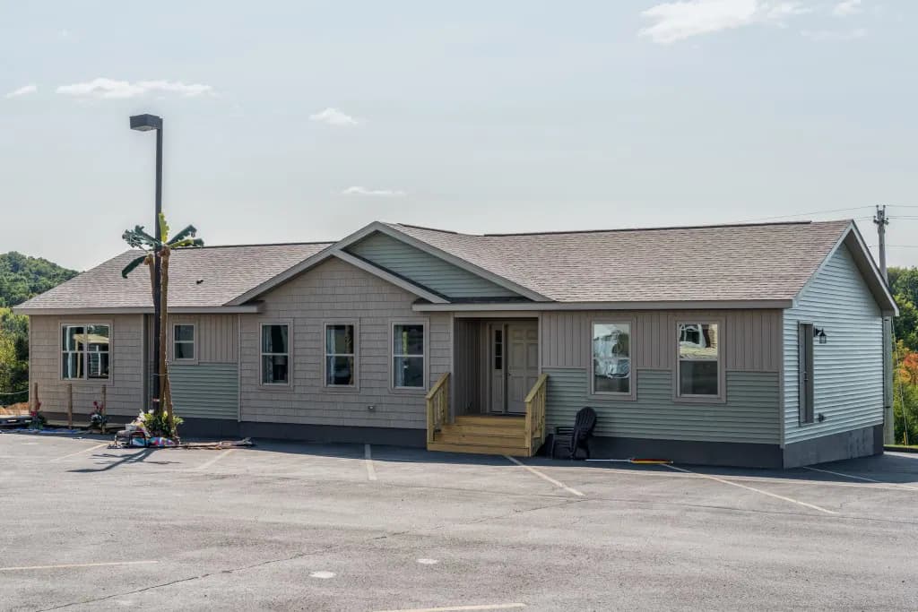 Le fantastique hero and exterior home features