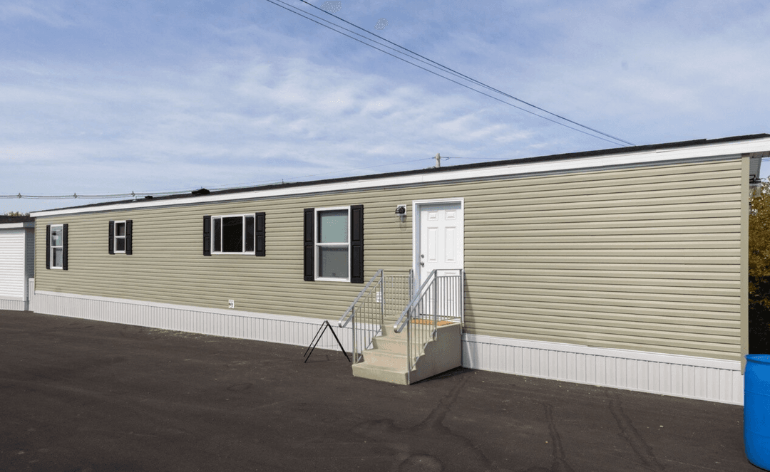 Elite 2  hero, elevation, and exterior home features