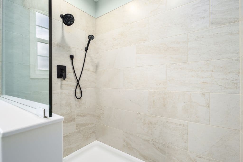 Ultra ranch 2p2409-x ev bathroom home features