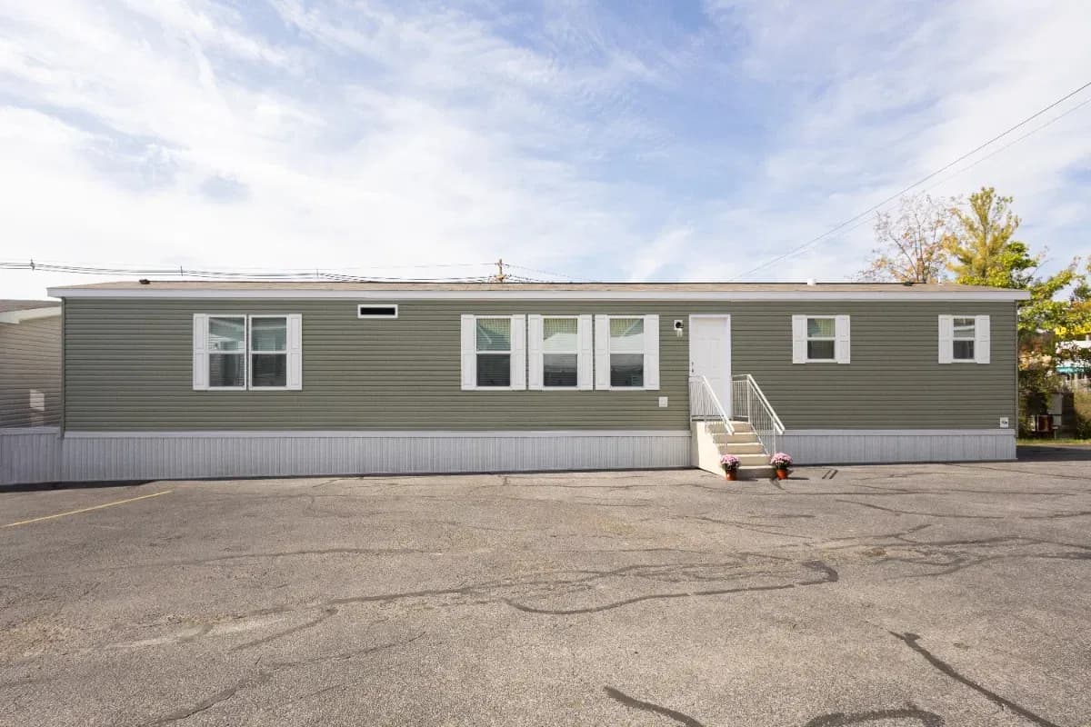 Blazer select singlewide hero and exterior home features