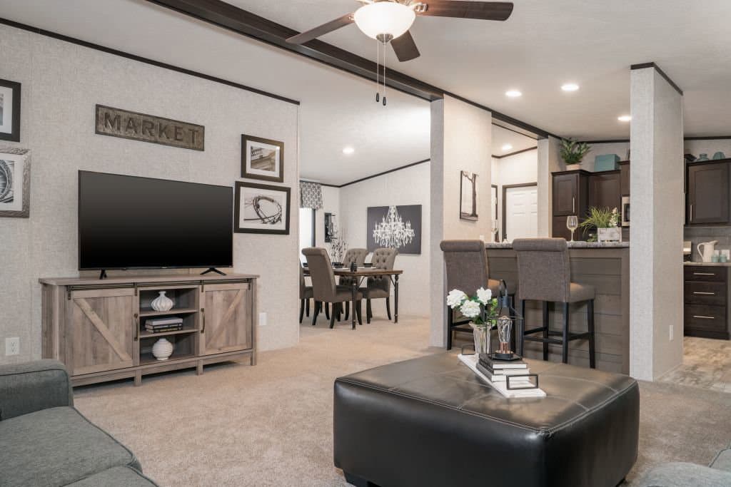 Astro creations ranch 3a2023-p interior home features