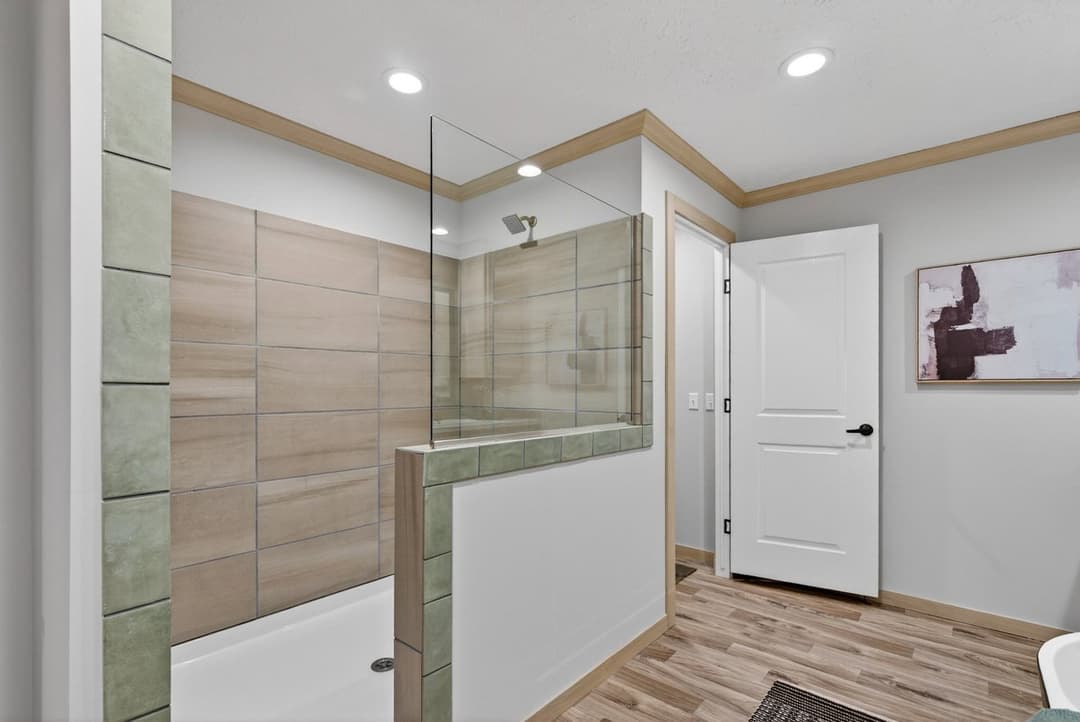 Ignition 32704e bathroom home features