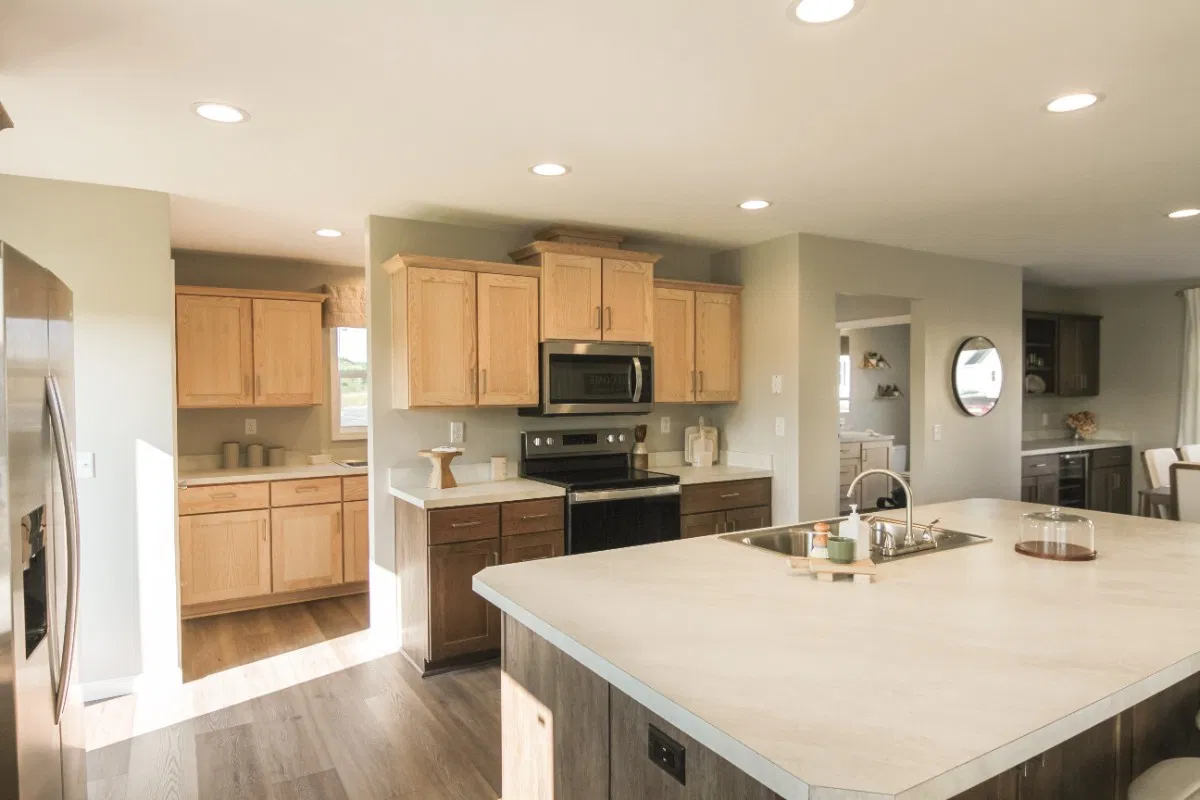 Pennwest limited kitchen home features