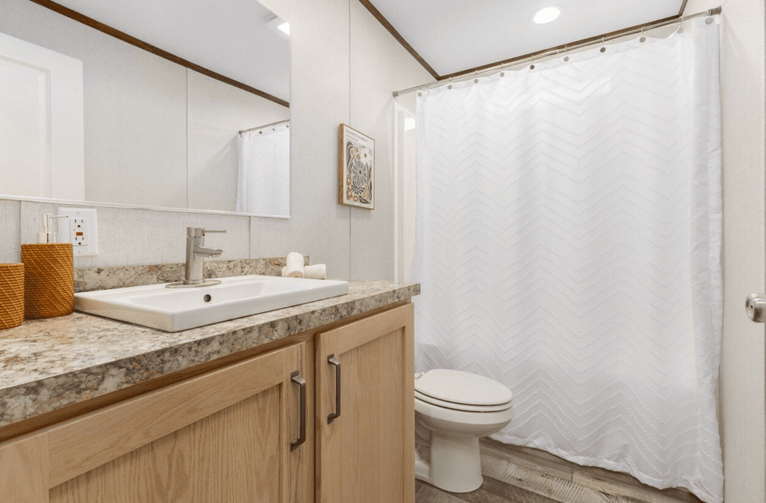 Elite 2  bathroom home features