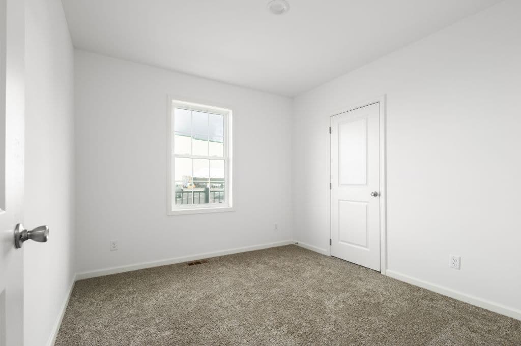 Ultra ranch 2p2409-x ev bedroom home features